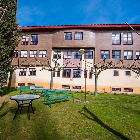 Residencia Hospital Del Rey Hostel Burgos Bagian luar foto