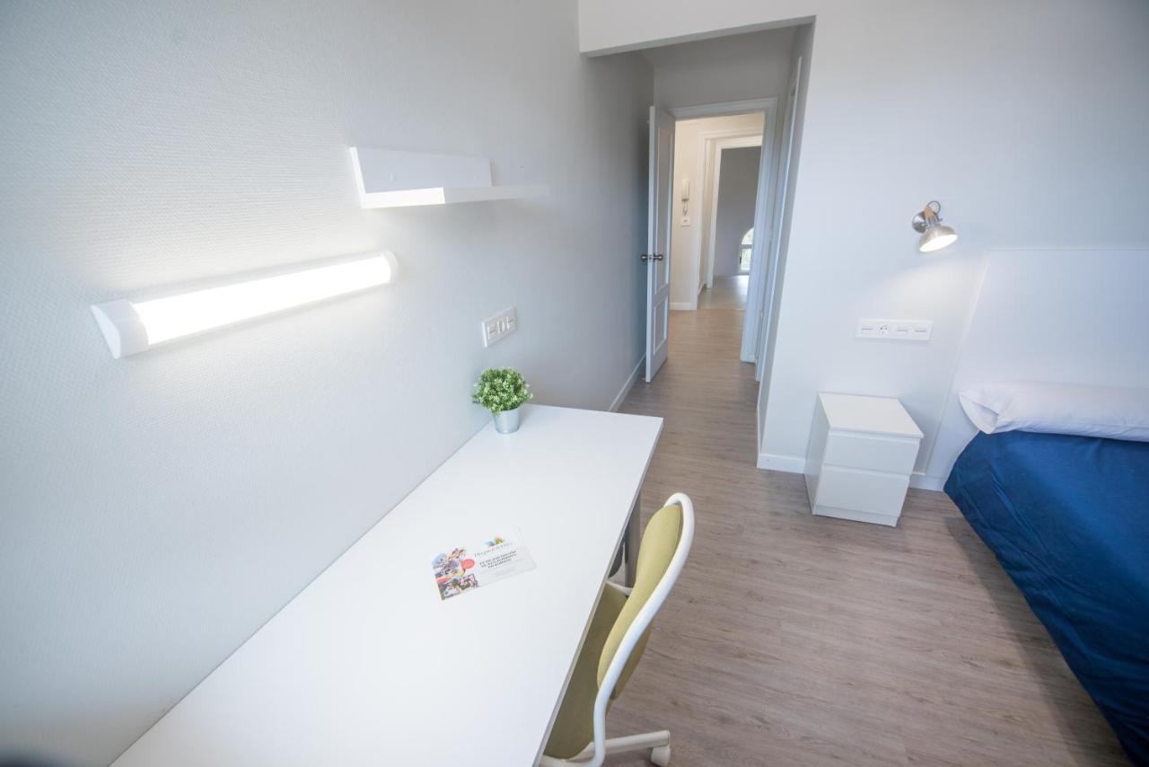 Residencia Hospital Del Rey Hostel Burgos Bagian luar foto