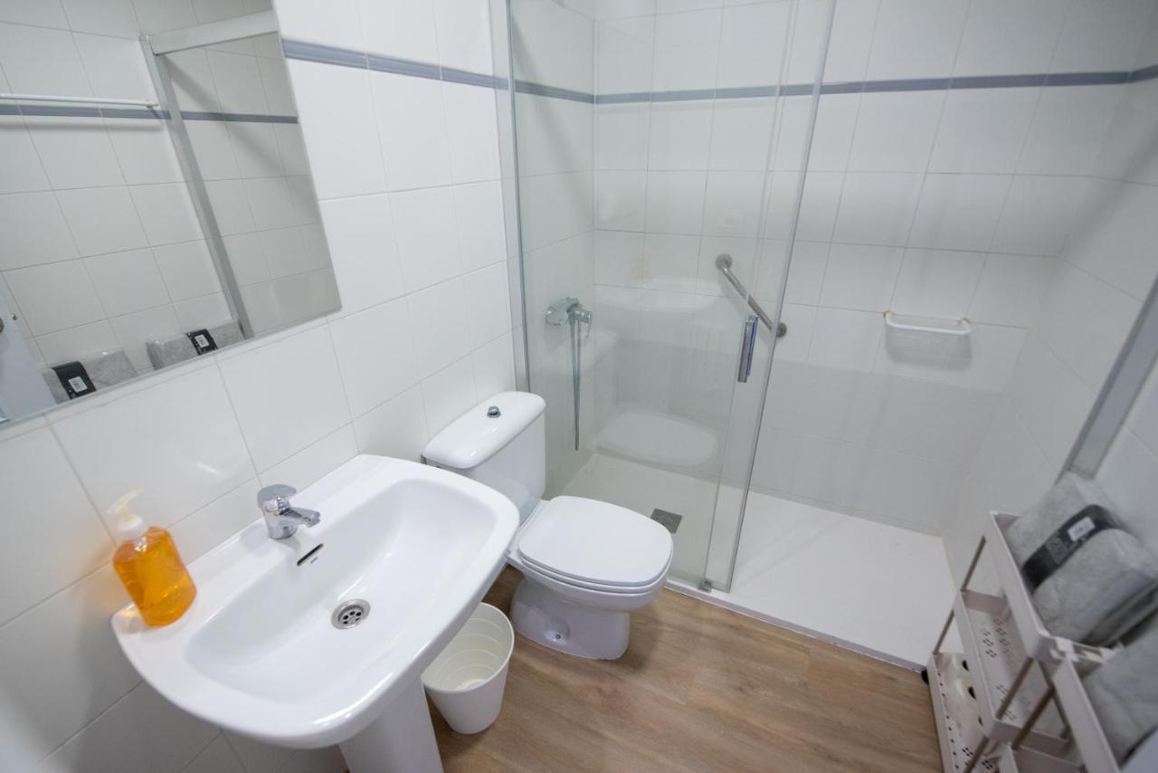 Residencia Hospital Del Rey Hostel Burgos Bagian luar foto